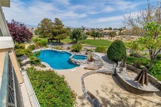 Building Photo - 1700 Wincanton Dr