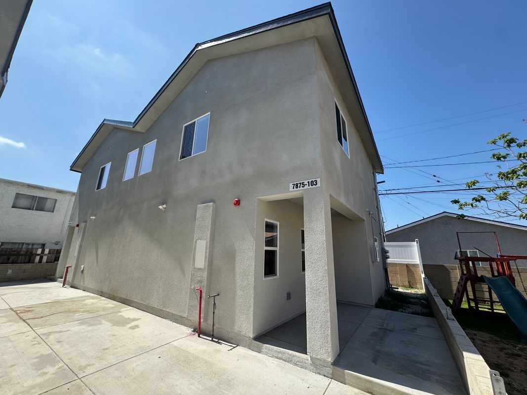 Foto principal - 7871 Glencoe Drive