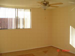 Building Photo - 2 Bedroom condo