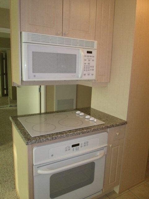 Kitchen View 1 - 800 Elgin Rd