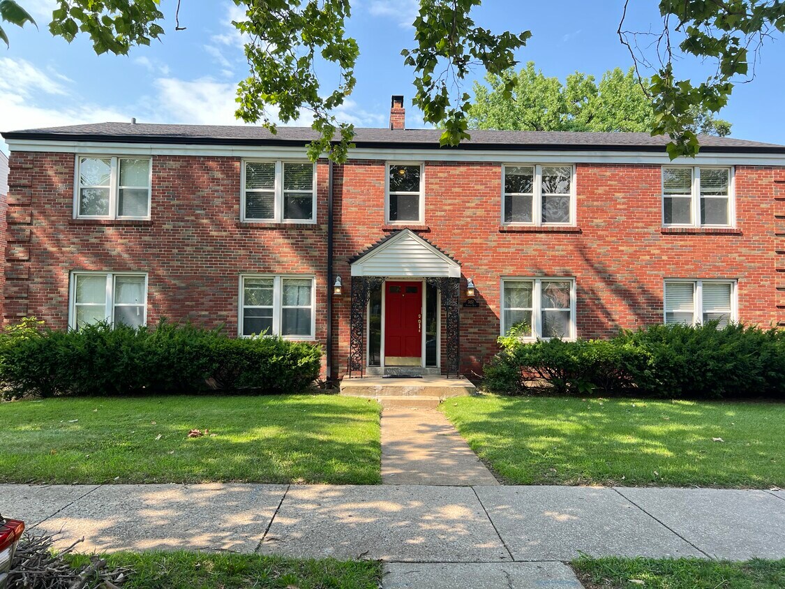 Primary Photo - 7457 Delmar Blvd