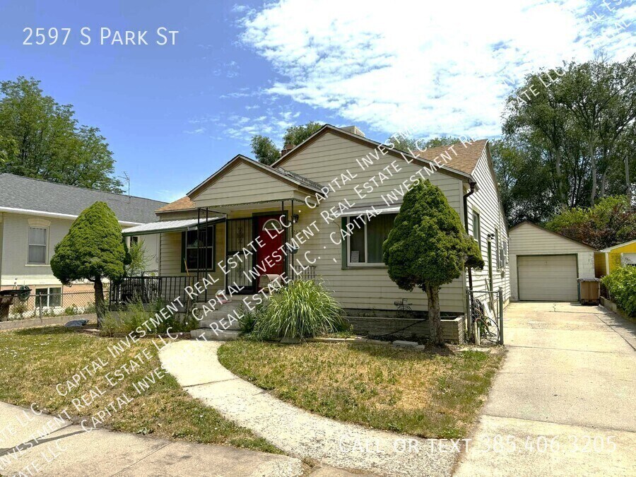Foto principal - 2597 S Park St