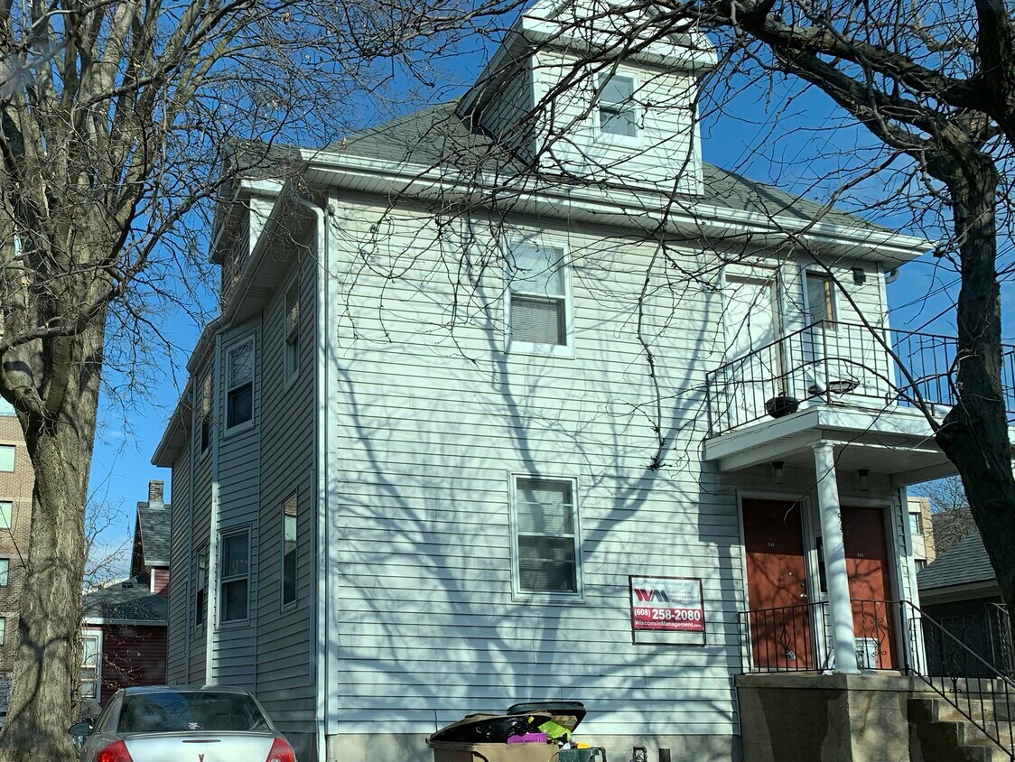 Foto del edificio - 544 W Dayton St