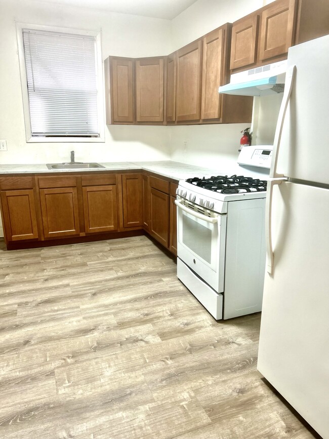 Photo - 1660 Normal Ave House