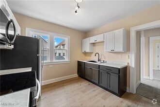 Building Photo - 4360 W 45th St