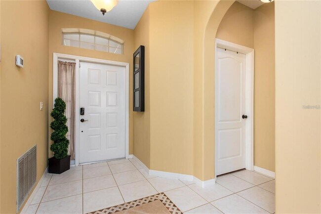 Foto del edificio - 5007 Bellthorn Dr