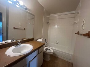 Building Photo - 8529 Hearth Dr