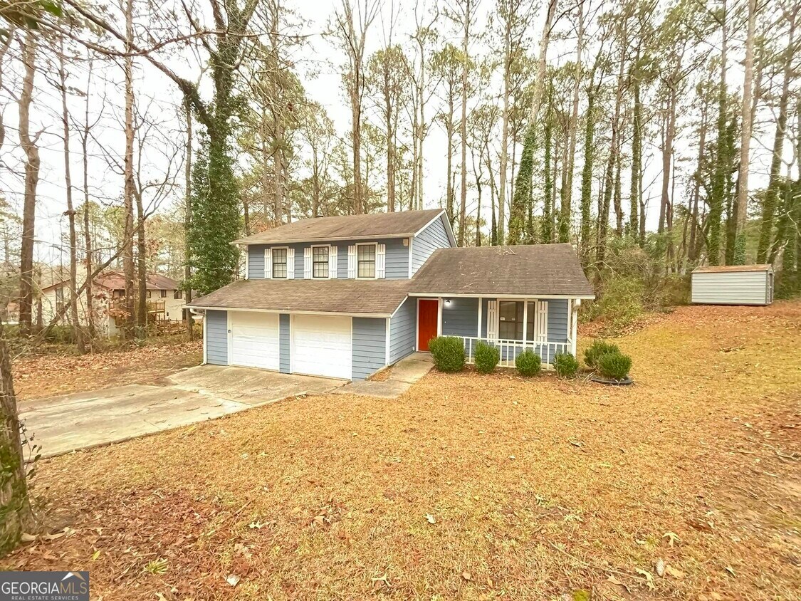 Primary Photo - 225 Doe Run Dr