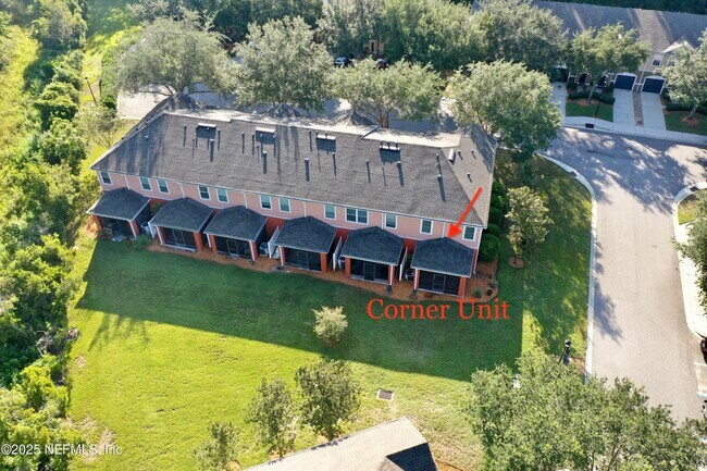 Foto del edificio - 12920 Spring Rain Rd