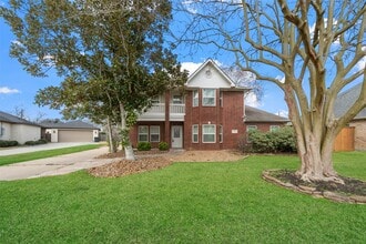 Building Photo - 1116 River Ct