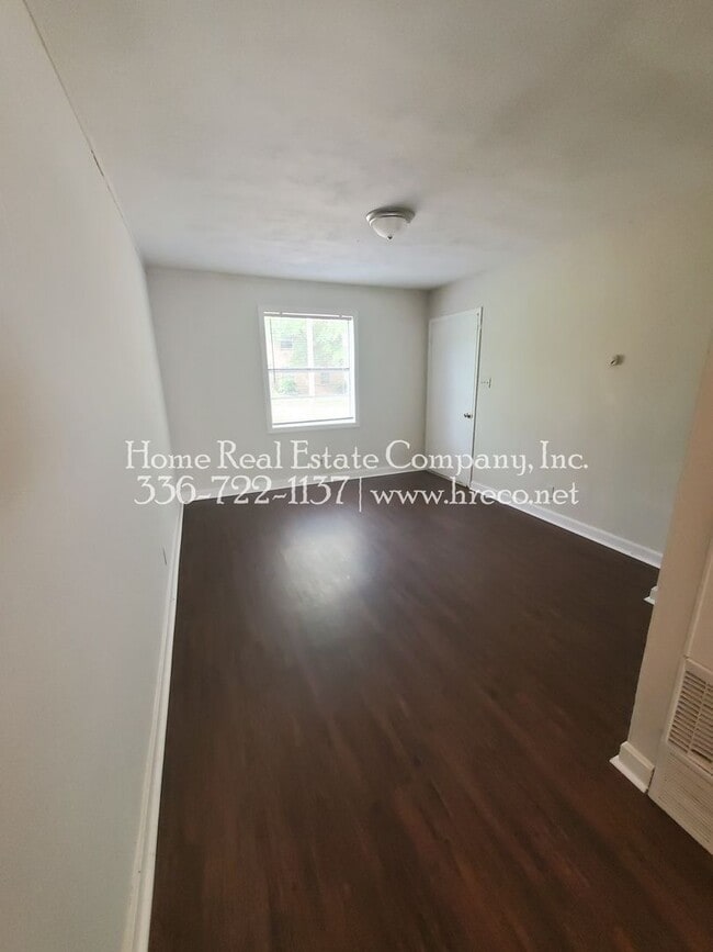 Foto del edificio - 1332 Gray Ave NE