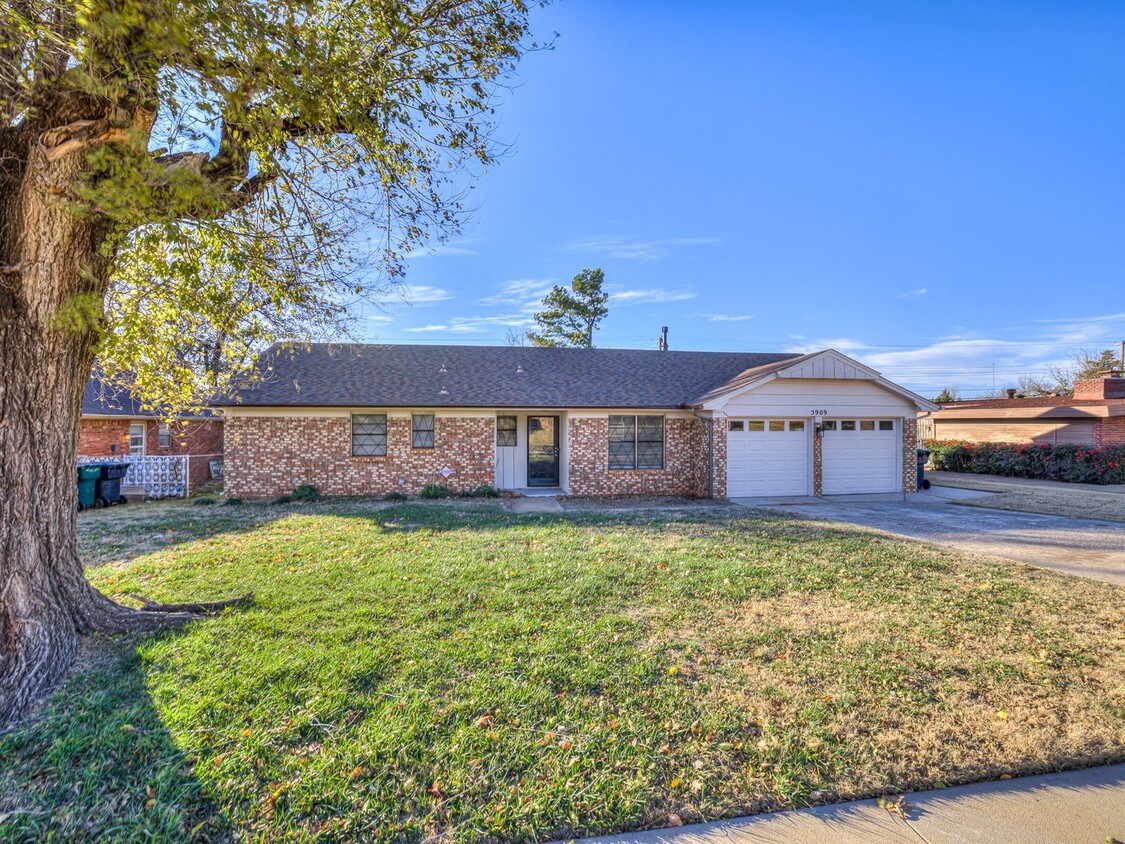 Primary Photo - Newly Remodeled Home in OKC + 3 bedrooms