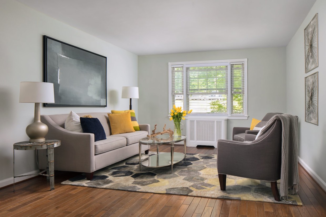 The Wynnewood Apartments Wynnewood, PA