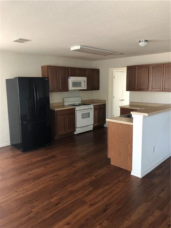 Foto del edificio - 18336 Crestwind Ln