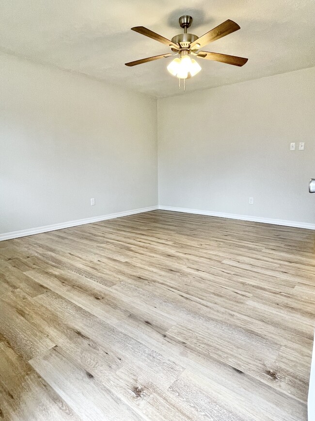 Living Room from Front Door - 2209 W Calhoun St
