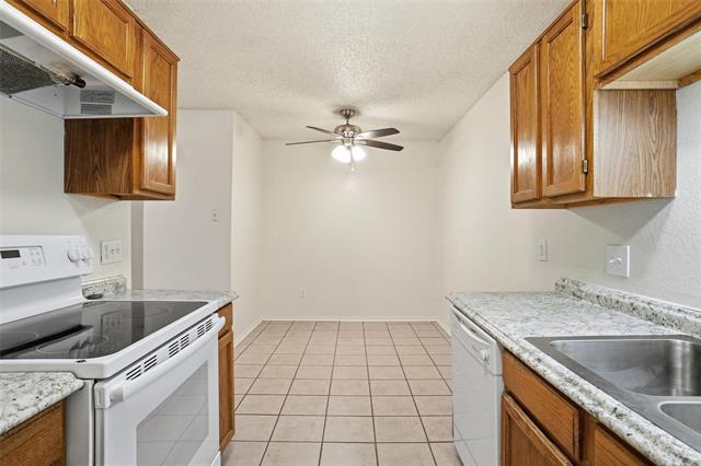 Foto del edificio - 10257 Aurora Dr