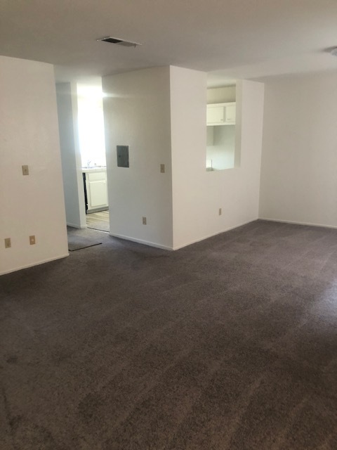Building Photo - 327 S Madison Way