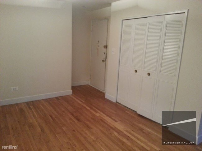 Foto del edificio - 720 E 32nd St