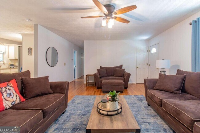 Building Photo - 4875 Ivey Ln