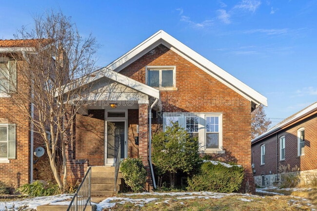 Building Photo - 5223 Bancroft Ave