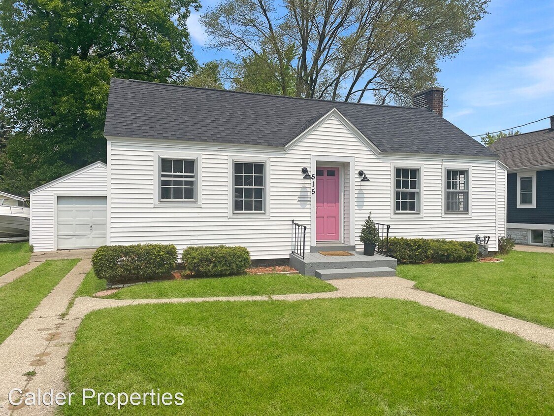515 E Exchange St, Spring Lake, MI 49456 House Rental in Spring Lake
