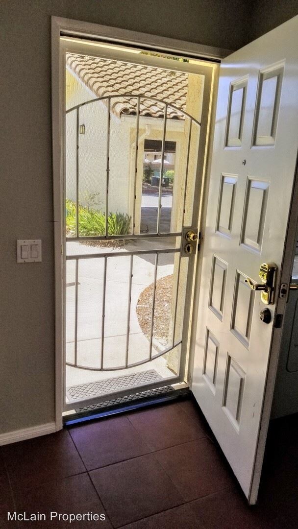 Foto del edificio - 3 br, 2 bath House - 1360 Palomar Pl