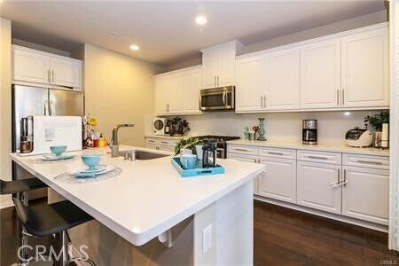 Foto del edificio - 1041 Mandarin Pl