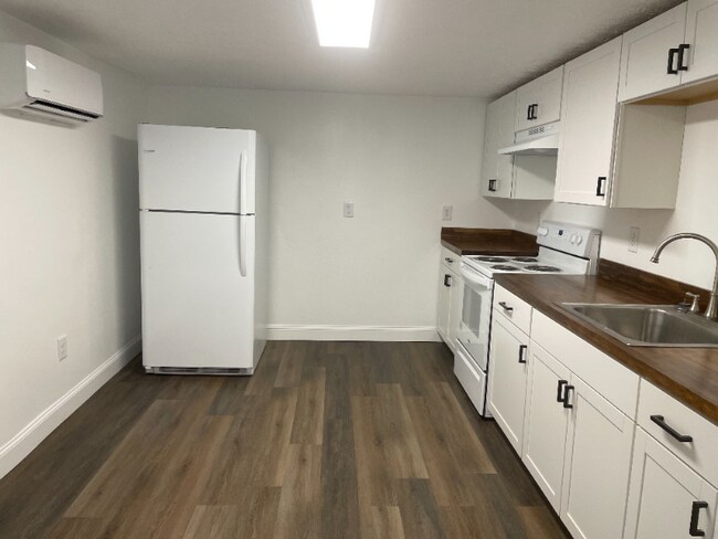 Foto del edificio - 416 Old Beason Well Rd