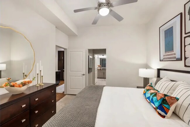 Foto del edificio - Upscale 1/1 Apt – Style, Comfort & Conveni...