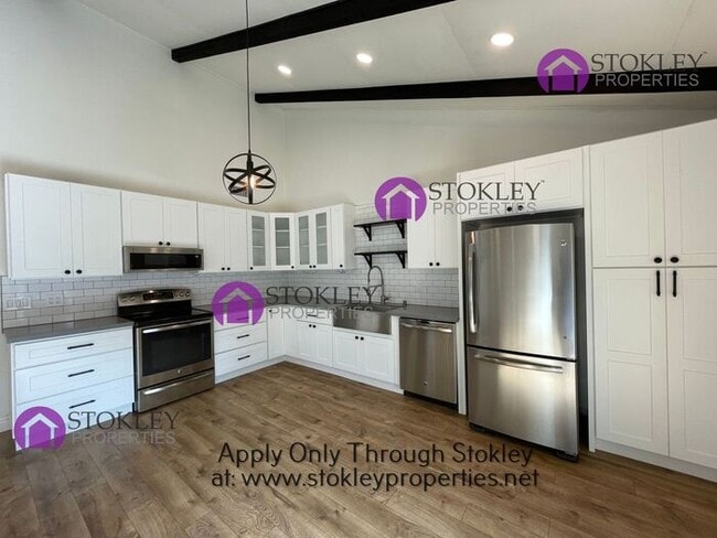 Building Photo - Stokley Properties Presents 353 Westcliffe...