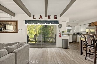 Building Photo - 28224 Larchmont Ln