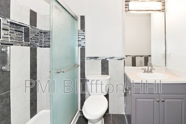 Building Photo - 100 Kensington Blvd
