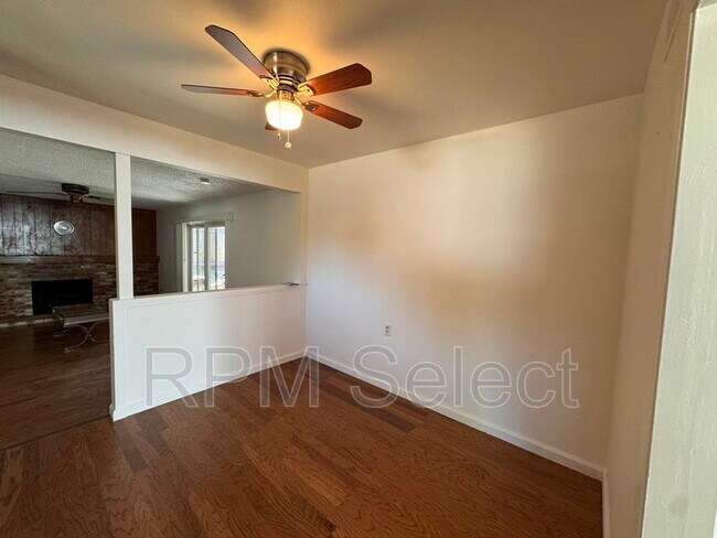 Building Photo - 5349 Diablo Dr