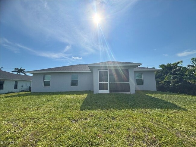Foto del edificio - 2715 NW 45th Pl
