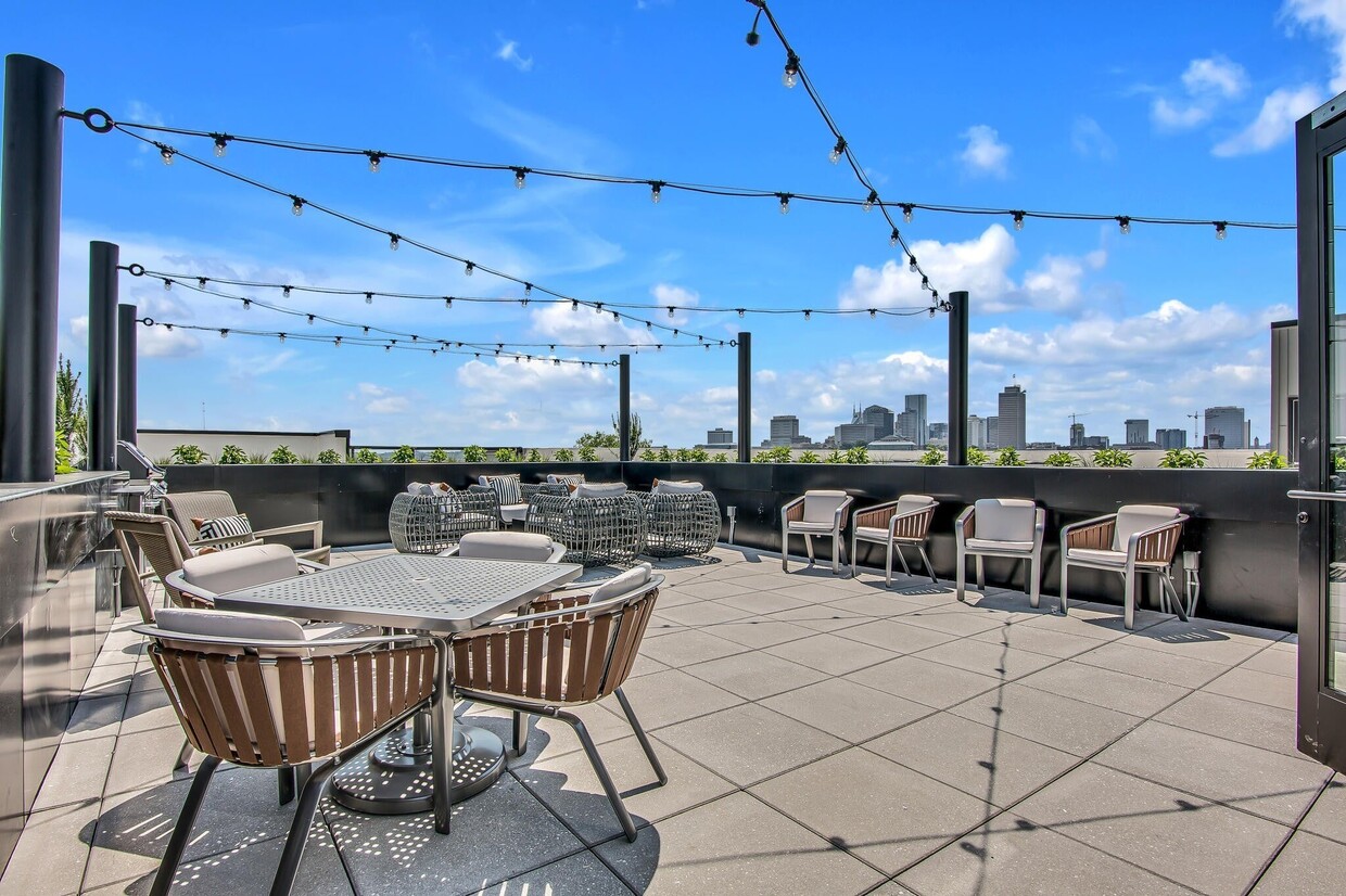 Photo - 1125 10th Ave N (Nashville, TN)