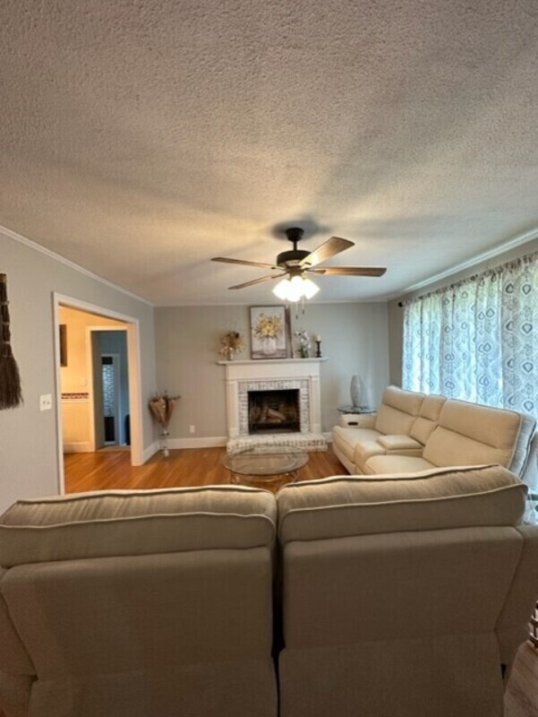 Foto del edificio - 1706 Whiteford Rd