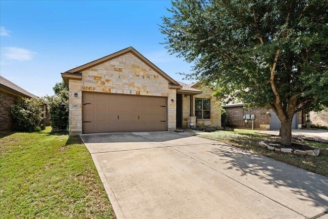 Building Photo - 642 Irvin Dr