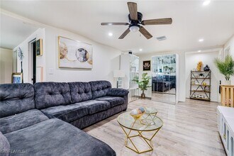 Building Photo - 2012 Wright St