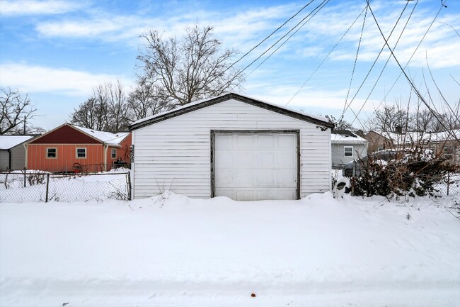 Building Photo - 3023 Adams St