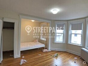 Building Photo - 1191 Boylston St