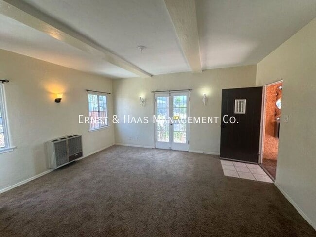 Foto del edificio - 1407 Olive Ave