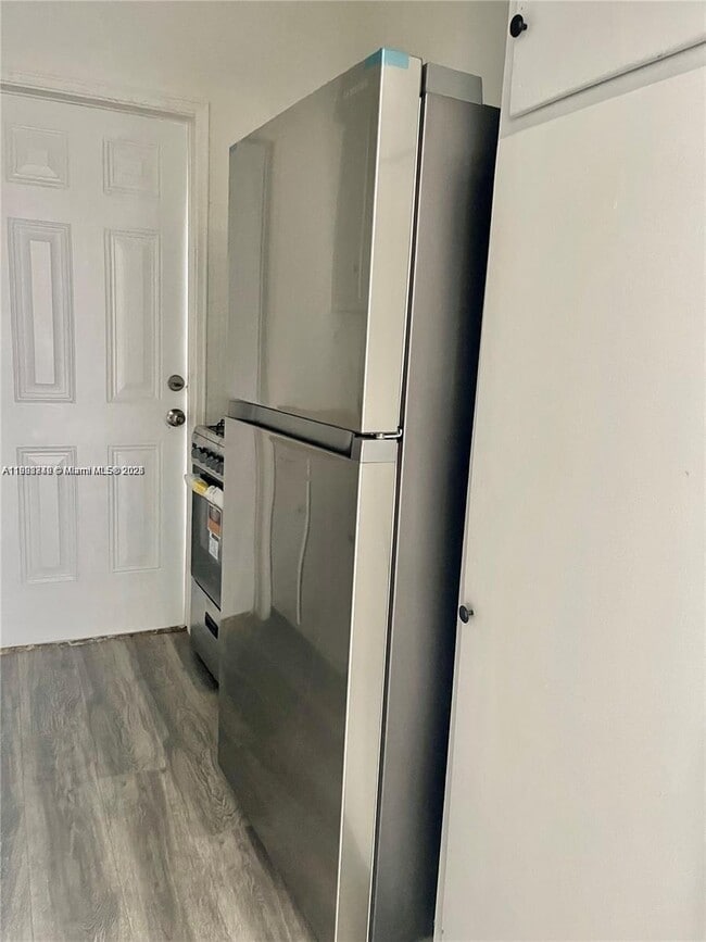 Foto del edificio - 780 81st St