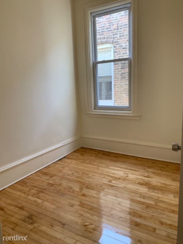 Building Photo - 740 N Wolcott Ave