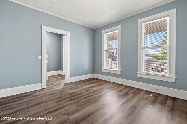 Foto del edificio - 724 Electric St