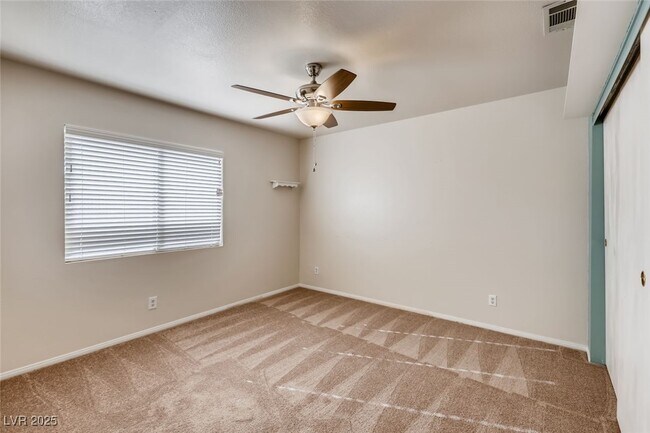 Building Photo - 1129 Galangate Ave