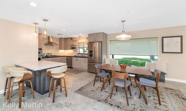Foto del edificio - 4 br, 3 bath House - 6231 N 13th St