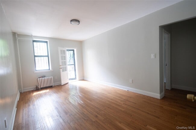Building Photo - 160 W 132nd St