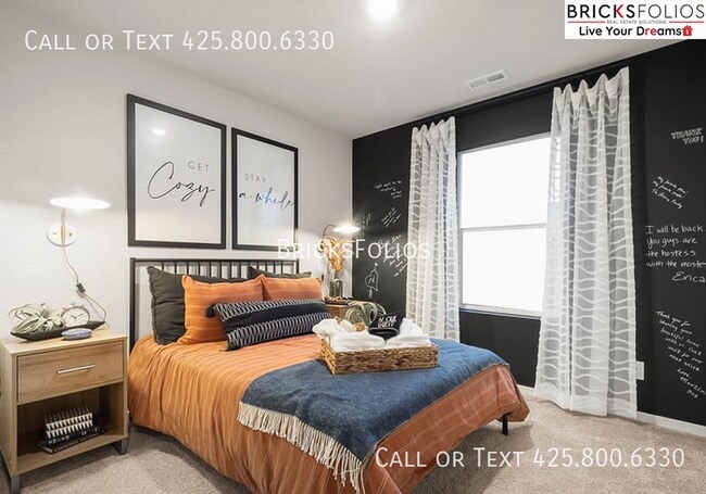 Building Photo - Soothing Retreat in Stunning Bremerton