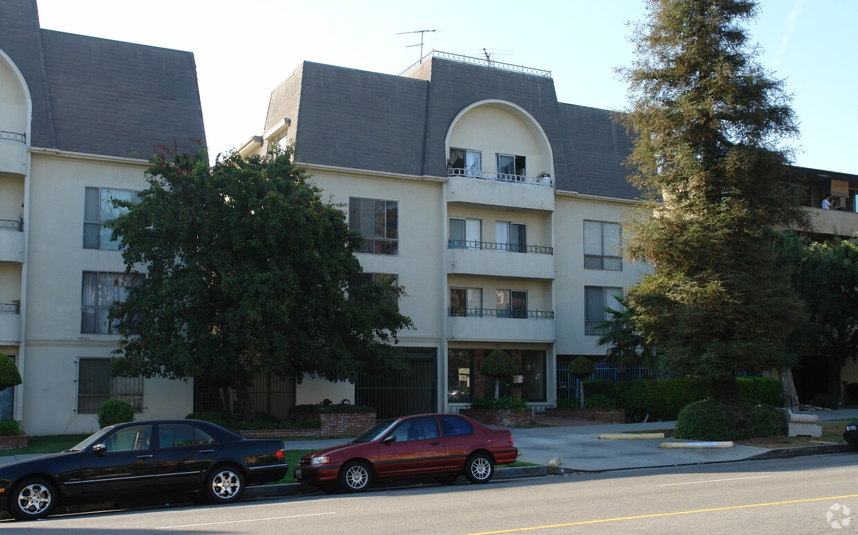 Primary Photo - San Palma Apartments