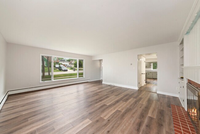 Foto del edificio - 407 S Hamilton St
